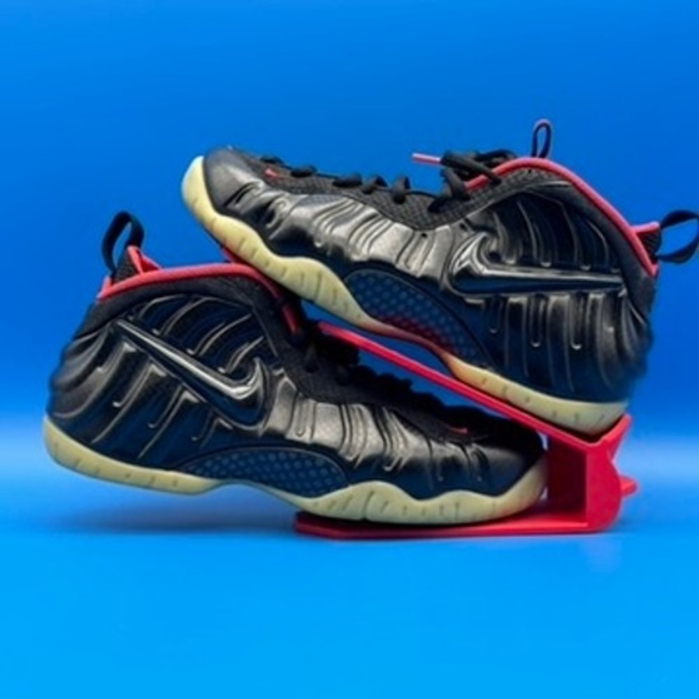 Nike Air Foamposite Pro "Yeezy" Black Laser Crimson 616750-001‎ Size 11